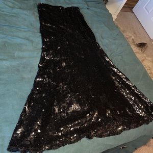 Sequin Maxi skirt